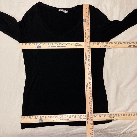 Avani Black Fitted Long Sleeve Blouse - Picture 2 of 6